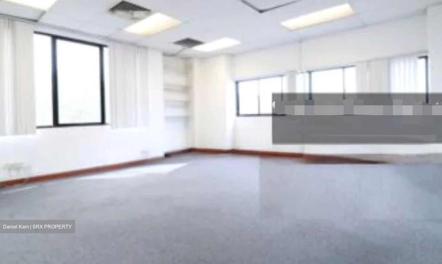 JURONG COMMUNITY HOSPITAL (D22), Office #581167551